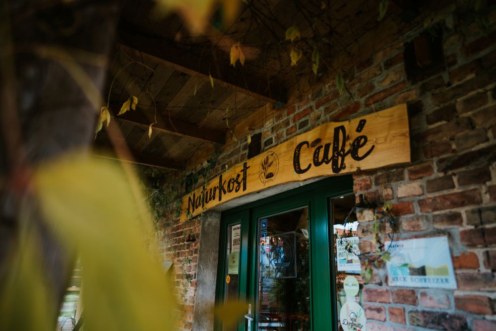 Naturkost & café hofladen gessin klein