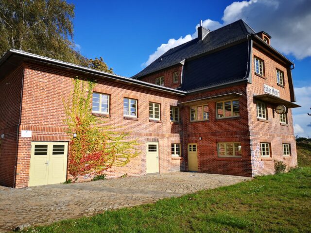 Bahnhof Hohen Mistorf