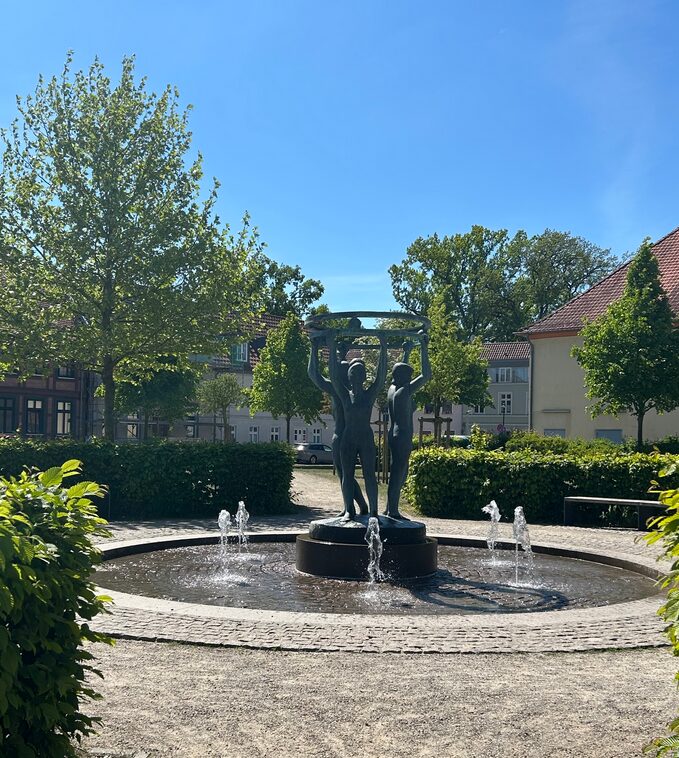 Brunnen der Lebensfreude Malchin