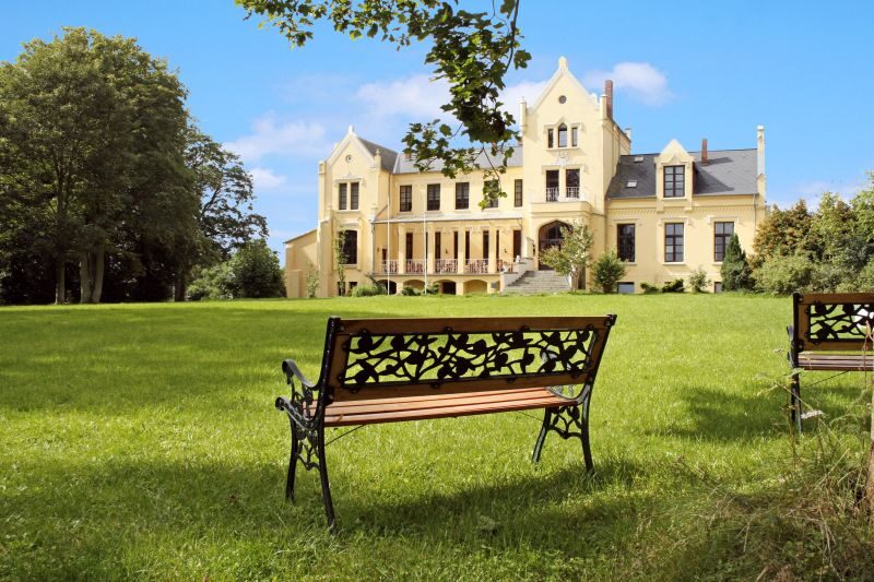 Schloss Poggelow