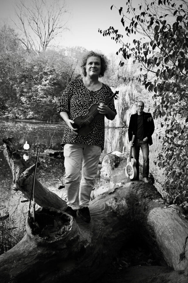 KONZERT mit The Humming Trees